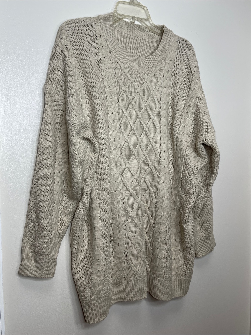 Fisherman Style Cable Knit Sweater - Classic Crewneck